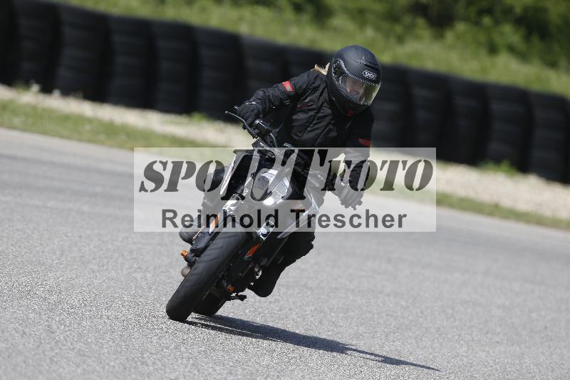 Archiv-2025/09 22.04.2025 Cornu Master School ADR/gruen-vert/25